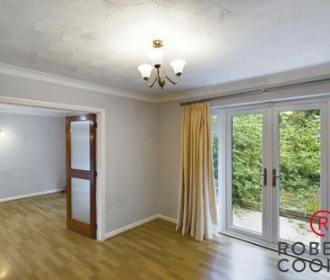 4 bedroom detached house to rent - Photo 1