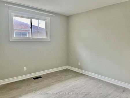 For Lease - 228 Silverbirch Drive Unit# Upper, Newmarket, Ontario - Photo 4