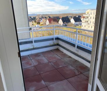 Einziehen und wohlfühlen: 3-Zimmer-Wohnung mit Balkon - Foto 1