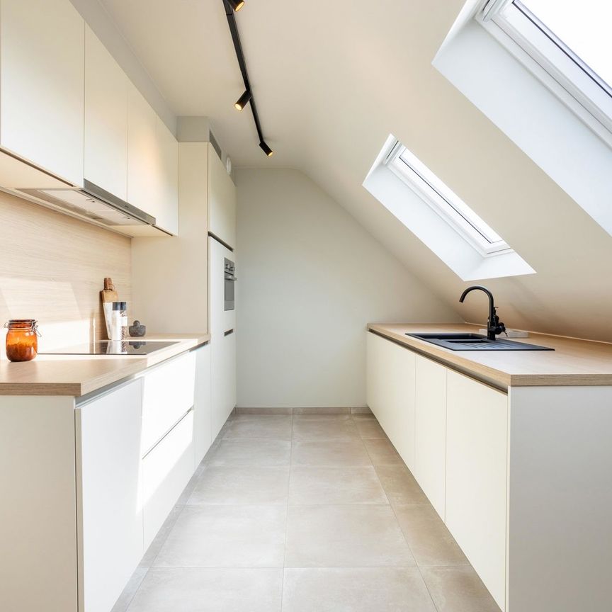 Te huur: rustig gelegen nieuwbouw penthouse te Erpe-Mere - Photo 1