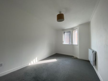 2 Bedroom Property To Rent - Photo 4