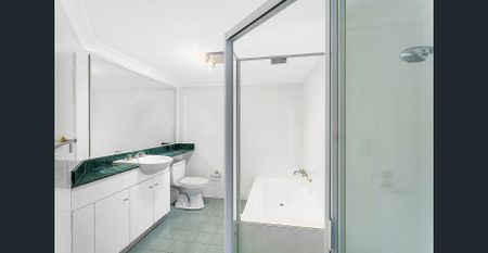 Two-Bedroom Haven in North Sydney - Photo 4