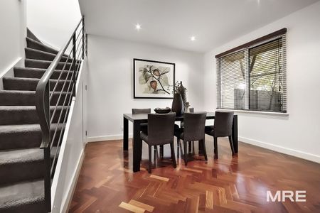 13 Commercial Road, South Yarra - Photo 5