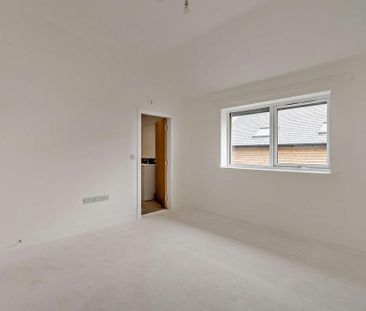 2 bedroom bungalow to rent - Photo 2