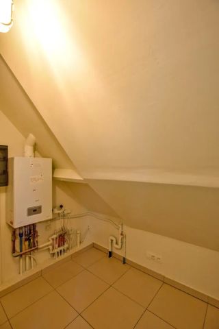 Goed gelegen duplexappartement te Nieuwpoort, gelegen vlakbij het stadspark en de visserskaai. - Photo 5