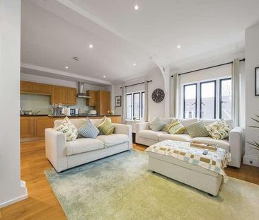 Recognition House, Bridgeman Drive, Windsor, SL4 - Photo 3