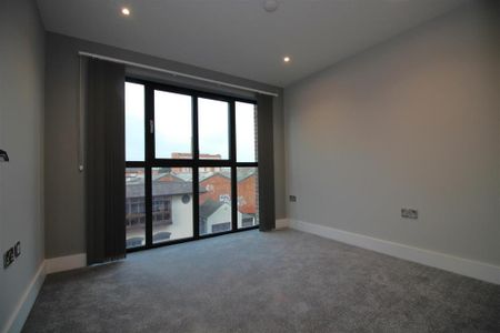 2 bedroom apartment to rent - Photo 5