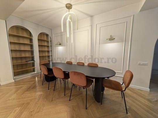 Iancu Nicolae - Cambridge School - RENOVATED Villa - Photo 1