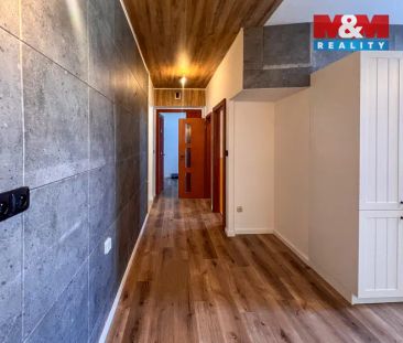 Pronájem bytu 4+1 v Litoměřicích, ul. Mrázova - Photo 1