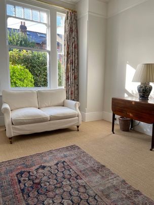 3 Bed Flat, Dalkeith Road, SE21 - Photo 1