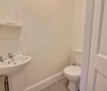 Foredyke Avenue, Hull, HU7 - Photo 2