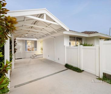 18 Chirnside Drive, Chirnside Park - Photo 3