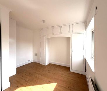 4 bedroom semi-detached house to rent - Photo 6