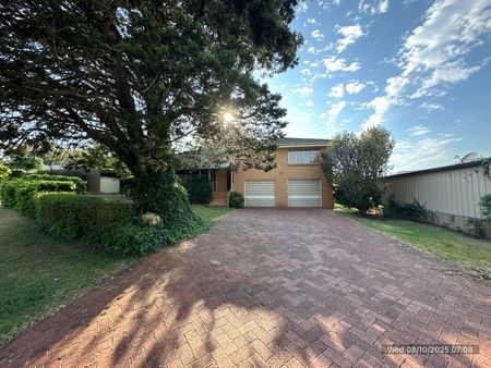 Split level home in quiet cul-da-sac - Photo 3