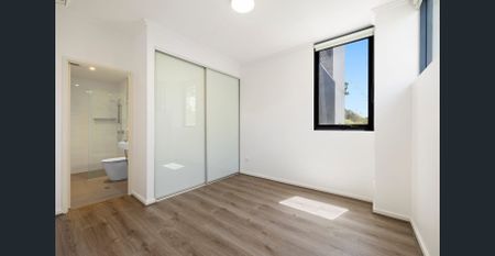 ModernApartment with Leafy Outlook in Prime Asquith Location - Photo 2