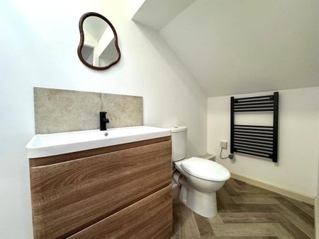 1 bedroom flat to rent - Photo 2