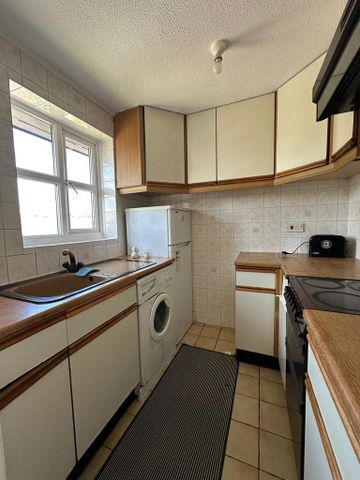 Studio to rent - Photo 4