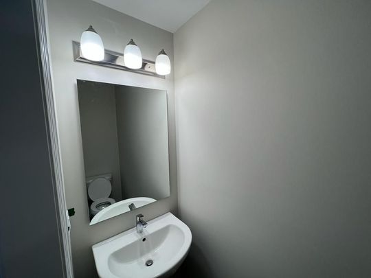 For Lease - 4311 Mann Street Unit# 46, Niagara Falls, Ontario - Photo 1