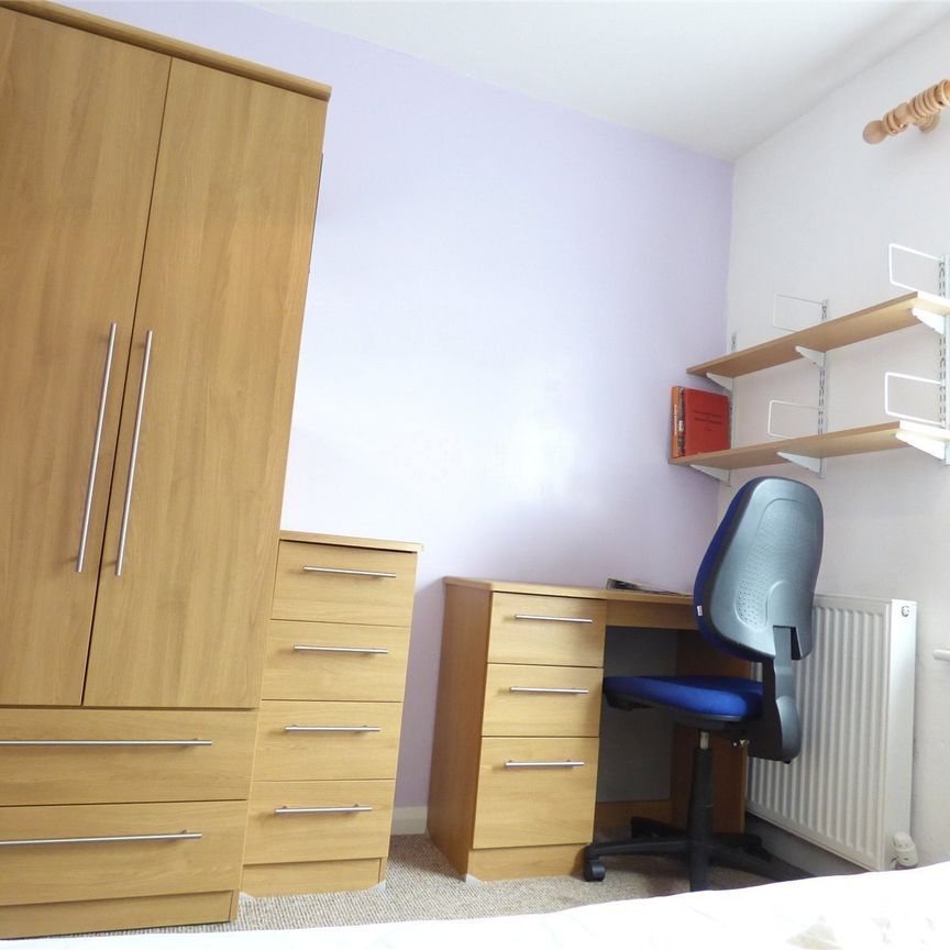 St Marys Avenue, Bangor, Gwynedd, LL57 - Photo 1