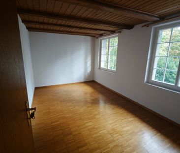 Helle & grosszügige 4.5-Zimmer-Wohnung (90 m²) im 1. OG - Photo 3