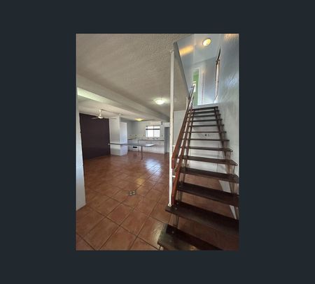 6/8 Kenilworth Street, South Mackay, Qld 4740 - Photo 3
