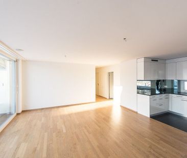 Apartment with a view of the countryside! - Photo 1