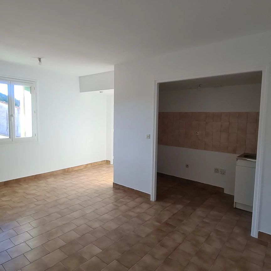 Location Appartement 2 pièces 35 m2 à Lodève - Photo 1