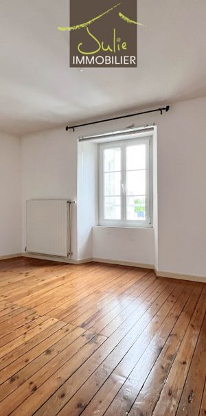 Location Appartement 2 pièces 43m² BRESSUIRE 79300 - Photo 1