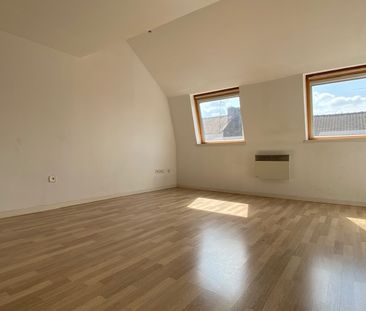 Location Appartement 1 pièce 33m² - Photo 2