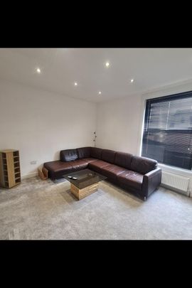 2 Bed Maisonette, Glossop Street, LS6 - Photo 1