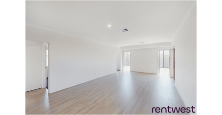 MODERN HOME! - Photo 4