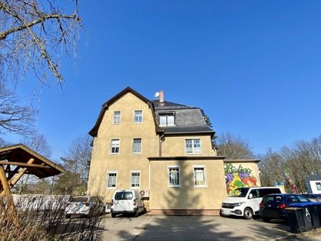 große Familienwohnung 5-Raumwohnung mit Garten und Stellplatz in Rabenstein mieten - Foto 2