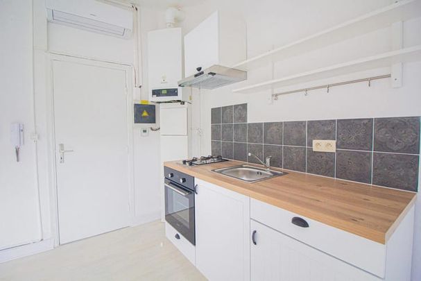 Appartement te huur - Photo 1