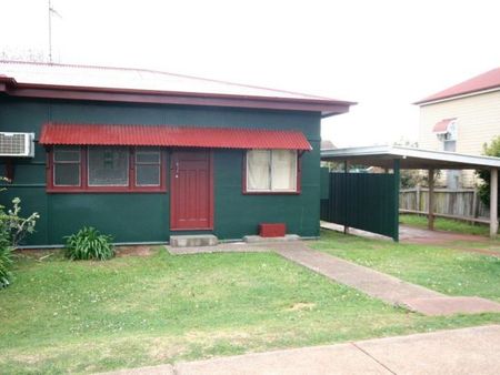 1 / 165 Perth Street, South Toowoomba - Photo 3