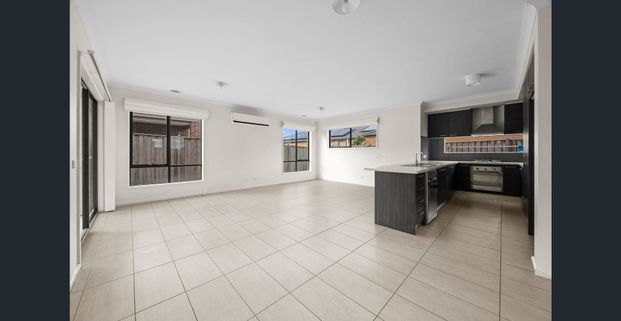 Family Home - Photo 1