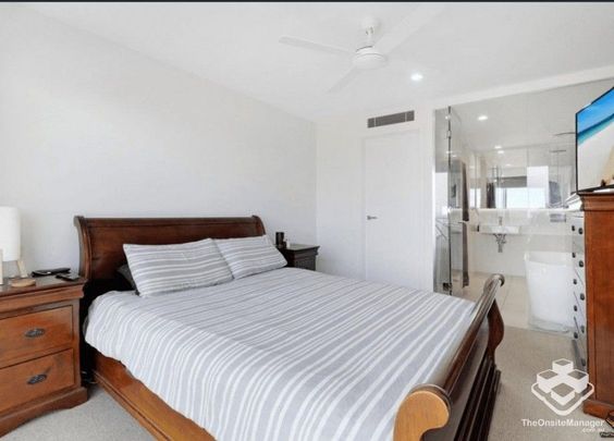 Broadwater Views & Resort-Style Living - Photo 1