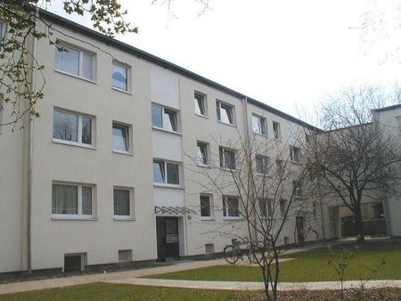 Renovierte 3-Zimmer-Wohnung mit Balkon - Photo 2