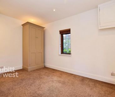 2 bedroom detached bungalow to rent - Photo 3