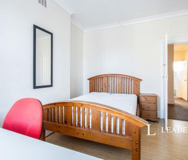 5 bedroom terraced house to rent - Photo 4