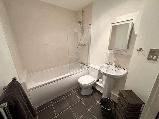 Highgate Mill, Clayton Heights, Bradford, BD13 - Photo 1