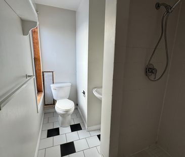 For Lease - 676 Huron Street Unit# 301, Toronto, Ontario - Photo 4