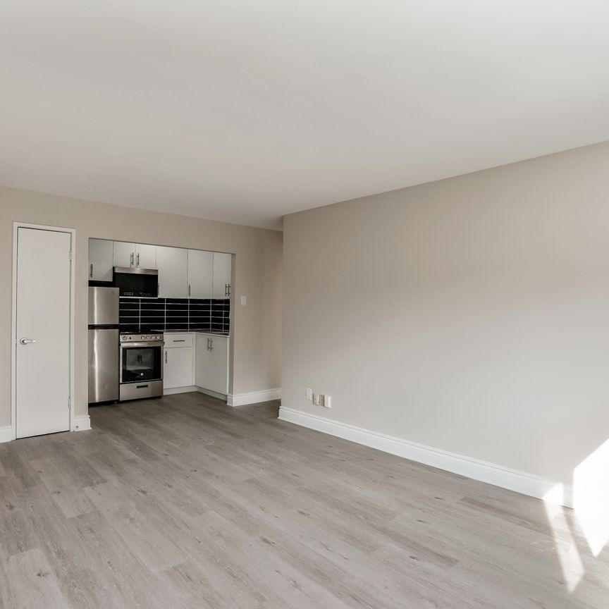 Cartier Apartments | 99 Cartier Street, Ottawa - Photo 1