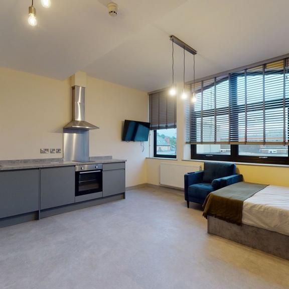 Studio to rent - Photo 1