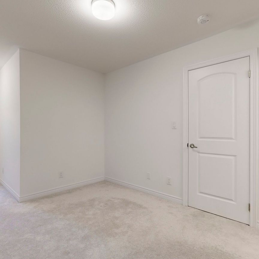 For Lease - 2015 Cameron Lott Crescent, Oshawa, Ontario - Photo 1