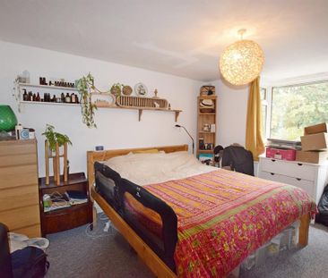 2 bedroom bungalow to rent - Photo 2