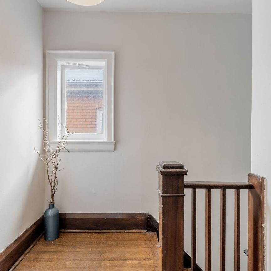 For Lease - 39 Standish Avenue Unit# 2nd floor, Toronto, Ontario - Photo 1