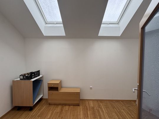 *63m² helle 2-Zimmer-Wohnung mit Balkon Nähe Ortszentrum von Bad Waltersdorf - Foto 1