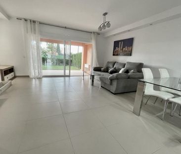 3 Bedroom Townhouse For Rent in Benahavís, Málaga - Photo 4
