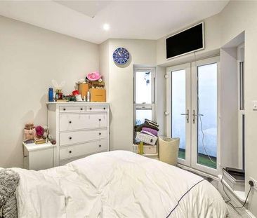 Munster Road, London, SW6 - Photo 4