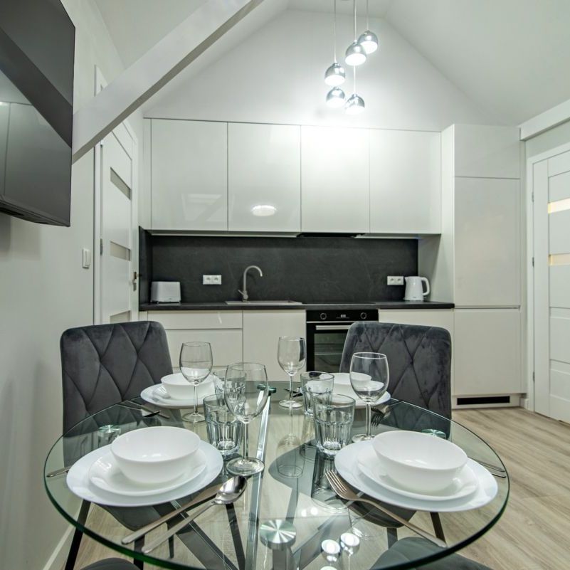 Stylowa Kawalerka na Poddaszu 28.6 m² - Photo 1